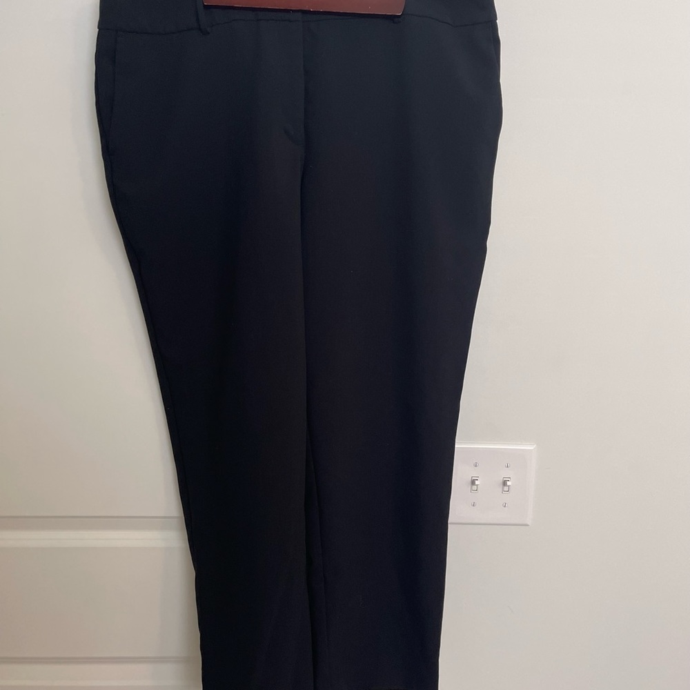 Ann Taylor Factory. Straight leg ankle pants.